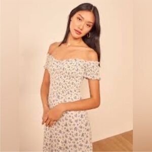 Reformation Murphy Dress Ditsy Floral size 6 NWOT